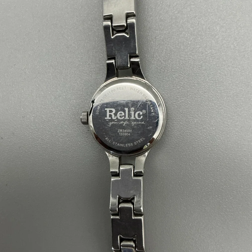 Relic ZR54004 Womens Watch 20mm MOP Dial Two Tone Crystals New Battery 6.75